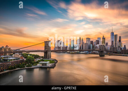 New York sur l'East River. Banque D'Images