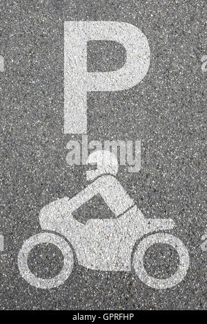 Signe de stationnement moto Moto Moto park city transport du trafic routier Banque D'Images