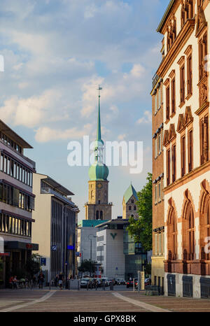 Dortmund, 31 août : le célèbre et très belle église Saint Reinoldi - on août 31, 2016 à Dortmund, Allemagne Banque D'Images