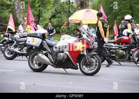 HANOI, VIETNAM - 2 SEPTEMBRE : Le Tournoi International Cycling VTV â ? ? Hoa Sen Cup 2016 tonne le 2 septembre 2016 à Hanoi, V Banque D'Images