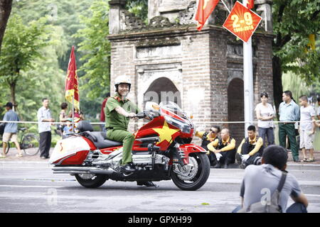 HANOI, VIETNAM - 2 SEPTEMBRE : Le Tournoi International Cycling VTV â ? ? Hoa Sen Cup 2016 tonne le 2 septembre 2016 à Hanoi, V Banque D'Images