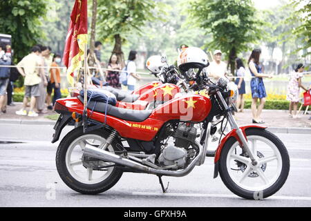 HANOI, VIETNAM - 2 SEPTEMBRE : Le Tournoi International Cycling VTV â ? ? Hoa Sen Cup 2016 tonne le 2 septembre 2016 à Hanoi, V Banque D'Images