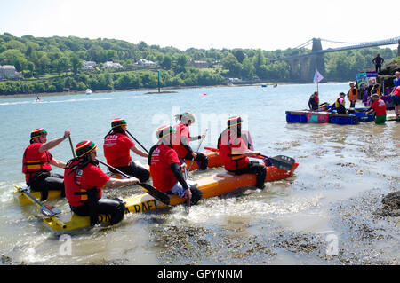 Course de radeau du détroit de Menai, Banque D'Images