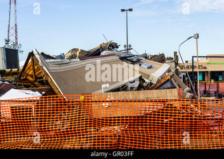 Kokomo - 24 août 2016 : Plusieurs tornades EF3 a touché le sol, l'un des qui a détruit un Starbucks local 4 Banque D'Images