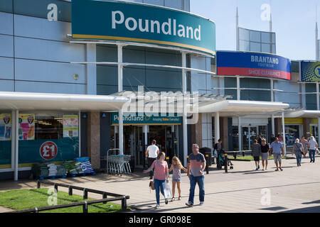 Parkgate shopping stadium way rotherham Banque D'Images