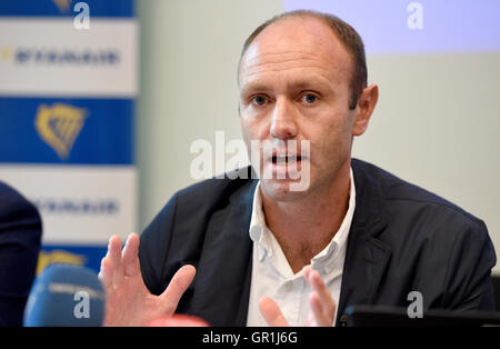 Berlin, Allemagne. Sep 6, 2016. Chief Marketing Officer Kenny Jacobs, photogrpahed au cours d'une conférence de presse de la compagnie aérienne Ryanair à Berlin, Allemagne, 6 septembre 2016. PHOTO : RAINER JENSEN/dpa/Alamy Live News Banque D'Images