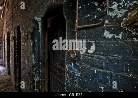 Une fois qu'une partie de l'original avant de workhouse St Mary's est devenu un hôpital sont les cellules Vagrant dans Melton Mowbray, Leicestershire. Banque D'Images