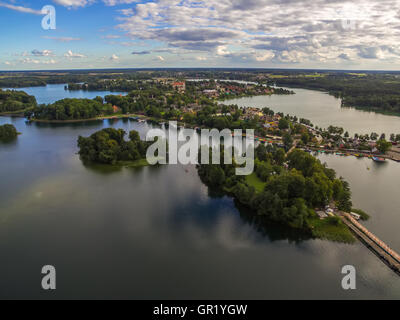 Drone aérien Vue de dessus de Trakai, Lituanie Banque D'Images