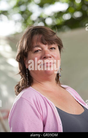 Lucy Popescu, l'écrivain, éditeur et critique d'art, à l'Edinburgh International Book Festival. Edimbourg, Ecosse. 21 août 2016 Banque D'Images