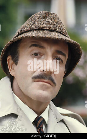 PETER SELLERS (1925-1980) comme l'inspecteur Clouseau dans la Panthère rose en 1963 Banque D'Images