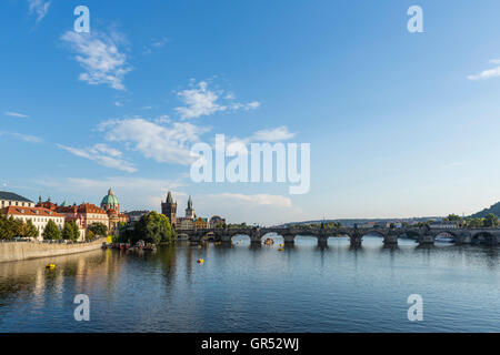 Le Pont Charles sur la Vltava à Prague, République Tchèque Banque D'Images