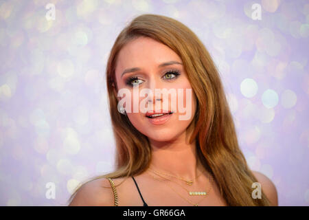 Participation à l'Una Foden première mondiale de Bridget Jones's Baby à l'odéon cinéma, Leicester Square, Londres. ASSOCIATION DE PRESSE Photo. Photo date : lundi 5 septembre 2016. Crédit photo doit se lire : Matt Crossick/PA Wire. Banque D'Images