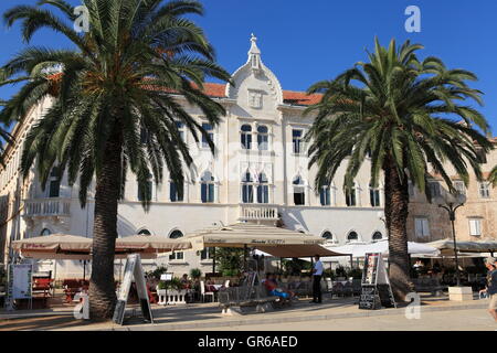 Trogir, en Dalmatie, Croatie, Europe Banque D'Images