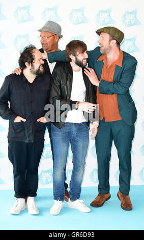 (À partir de la gauche) Ken Collard, Louis Frédéric Lerner, James Buckley et Paul Kaye arrivant à la BFI Southbank, Londres, pour la nouvelle saison Live UKTV lancement. Banque D'Images