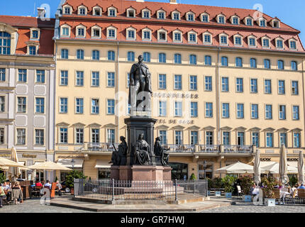 Friedrich August Monument à Neumarkt à Dresde Banque D'Images