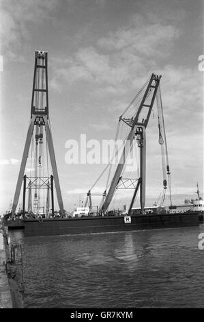 Grue flottante 1972 P.C. Banque D'Images