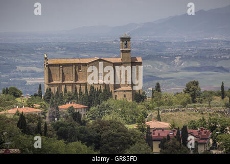 Volterra, San Giusto Nuovo église Chiesa dei Santi Gusti E Clemente, Toscane, Italie Banque D'Images