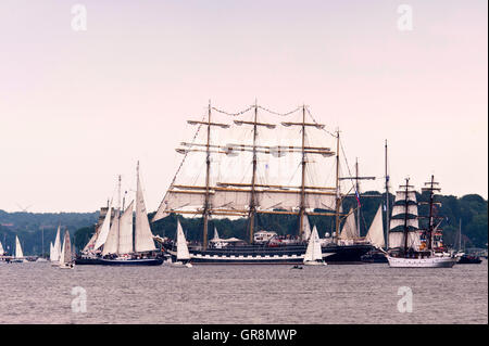 Windjammer Parade sur Semaine de Kiel, Allemagne, le 28 juin, 2014 Banque D'Images