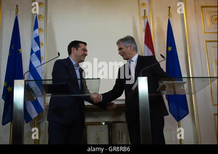 Visite de travail d'un jour de la Premier Ministre grec Alexis Tsipras avec le Chancelier Werner Faymann à Vienne Banque D'Images