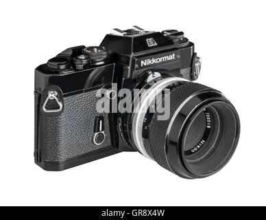 1975 Nikkormat EL en noir avec 55mm Micro Nikkor Banque D'Images