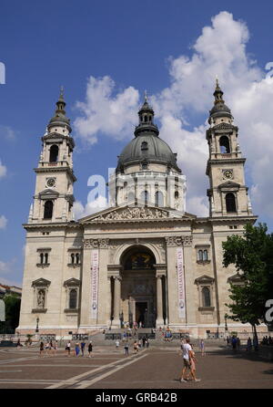 St Stephen's Basilica, conçu par Jozsef Hild, Budapest, Hongrie Banque D'Images