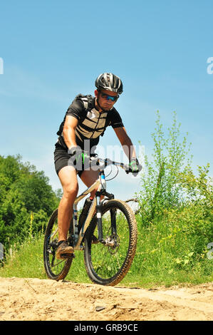 Le cycliste tout terrain Banque D'Images