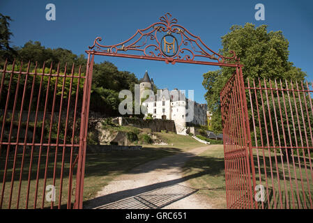 Chissey en Touraine Loire France - Les Français à tourelles Château du xve siècle Chissey à Chissey en Touraine Banque D'Images