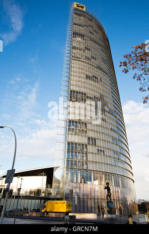 La tour de la poste à Bonn
