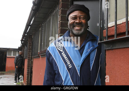 La célèbre vestiaire bloc à Hackney, East Marsh Marais est utilisé pour la dernière fois. L'immeuble est prévue pour demolitio Banque D'Images