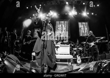 Detroit, Michigan, USA. 2e, 2016 Sep. LAURYN HILL sur la MLH Caravane : UNE Diaspora appelant ! Visite de la série de concerts au Fillmore à Detroit, MI le 2 septembre 2016 © Marc Nader/ZUMA/Alamy Fil Live News Banque D'Images