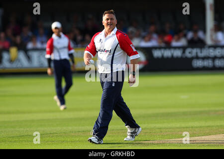 Darren Gough - Essex Eagles vs Cooky's All-Stars - Cooky's T20 All-Star Big Bash pour Alastair Cook 2014 année de prestations au sol, Chelmsford Essex County - 05/06/14 Banque D'Images