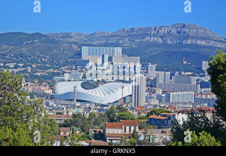 Le Nouveau Stade Vélodrome MARSEILLE Bouches-du-Rhome France Banque D'Images