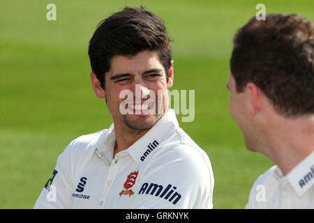 Alastair Cook, de l'Essex en Angleterre et sourit au cours de journée de la presse - Essex CCC Appuyez sur Jour à la masse, Chelmsford Essex County - 01/04/14 Banque D'Images