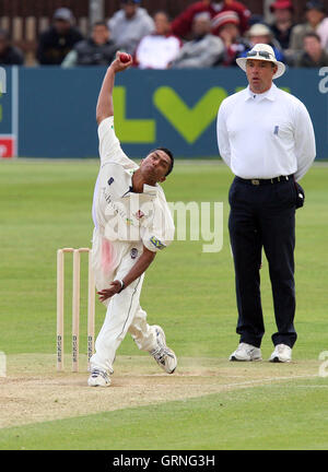 Jahid Ahmed bols pour Essex Essex - LA CCC vs West Indies - Deuxième journée du tour Match à la Ford Comté Rez, Chelmsford, Match - 26/04/09 Banque D'Images