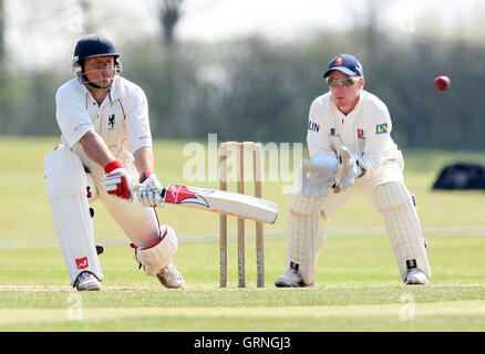 La CCC Essex 2e XI vs Suffolk CCC - Cricket Friendly à Billericay Cricket Club - 18/04/10 Banque D'Images