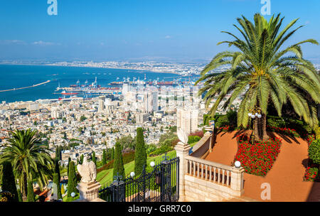 Panorama de Haïfa de Mount Carmel Banque D'Images