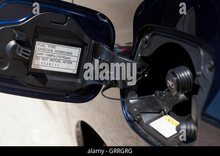 Toyota voiture à pile à combustible hydrogène Mirai orifice de remplissage - USA Banque D'Images