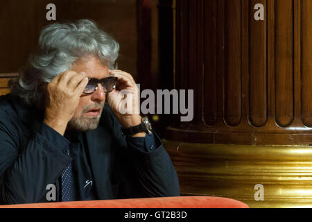 Beppe Grillo 8 septembre 2016 Rome 5 étoiles mouvement parti. Samantha Zucchi Insidefoto Photo Banque D'Images