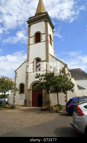 Eglise Notre Dame de Bonne Nouvelle dans la rue de l'Eglise, Damgan, Morbihan, Bretagne, France Banque D'Images