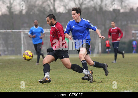 Ladram Bay FC (Bourgogne) vs Regents Park Les Routiers - Hackney & Leyton dimanche Football ligue du Sud au marais, marais de Hackney, Londres - 15/02/15 Banque D'Images