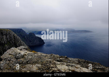 Au milieu de l'été sea mist à Nordkapp Banque D'Images