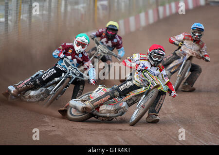 6 La chaleur : Leigh Adams (rouge), Lee Richardson (vert), Simon Stead (bleu) et Robert Mear - Swindon Robins vs Lakeside Hammers - Sky Sports Ligue élite Speedway à Abbey Stadium - 28/05/09 Banque D'Images