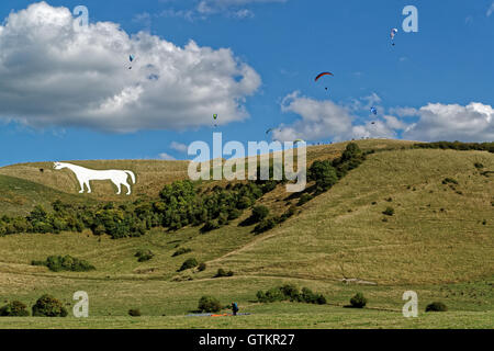 White Horse at Westbury avec ailes volantes Banque D'Images