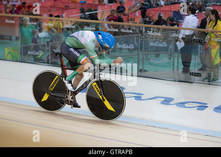 Rio de Janeiro, Brésil 09SEP16 : Ireland's Eoghan Clifford, dans le 3000m hommes C3 tour de qualification de la deuxième journée de compétition durant les Jeux Paralympiques de Rio 2016. Banque D'Images