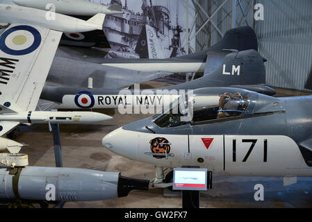 Les avions militaires Hanger à Scotland's National Museum of Flight at East Fortune. Banque D'Images
