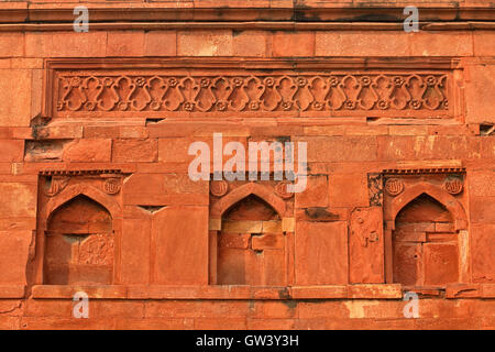 Détail complexe de la Isa Ali Khan tombe à l'Humayuns tomb complexe dans Delhi, Inde Banque D'Images