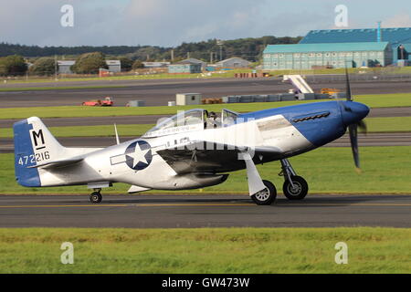 G-BIXL, préservé un North American P-51D Mustang, à l'aéroport de Prestwick pendant le Scottish International Airshow en 2016. Banque D'Images