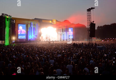 Berlin, Allemagne. 10 Sep, 2016. Paul Kalkbrenner se produiront au festival de musique Lollapalooza à Berlin, Allemagne, 10 septembre 2016. PHOTO : BRITTA PEDERSEN/dpa/Alamy Live News Banque D'Images