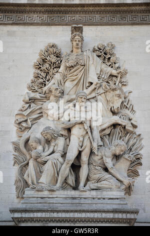 La paix de 1815, par Antoine Étex Traité de Paris sur l'Arc de Triomphe de l'étoile à la Place Charles de Gaulle, Paris, France Banque D'Images