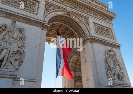 Arc de Triomphe de l'étoile à la Place Charles de Gaulle, Paris, France Banque D'Images